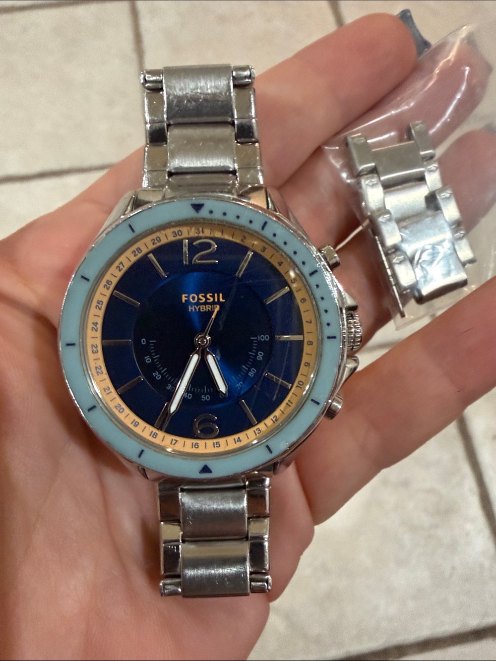 Fossil Sadie Hybrid Smartwatch